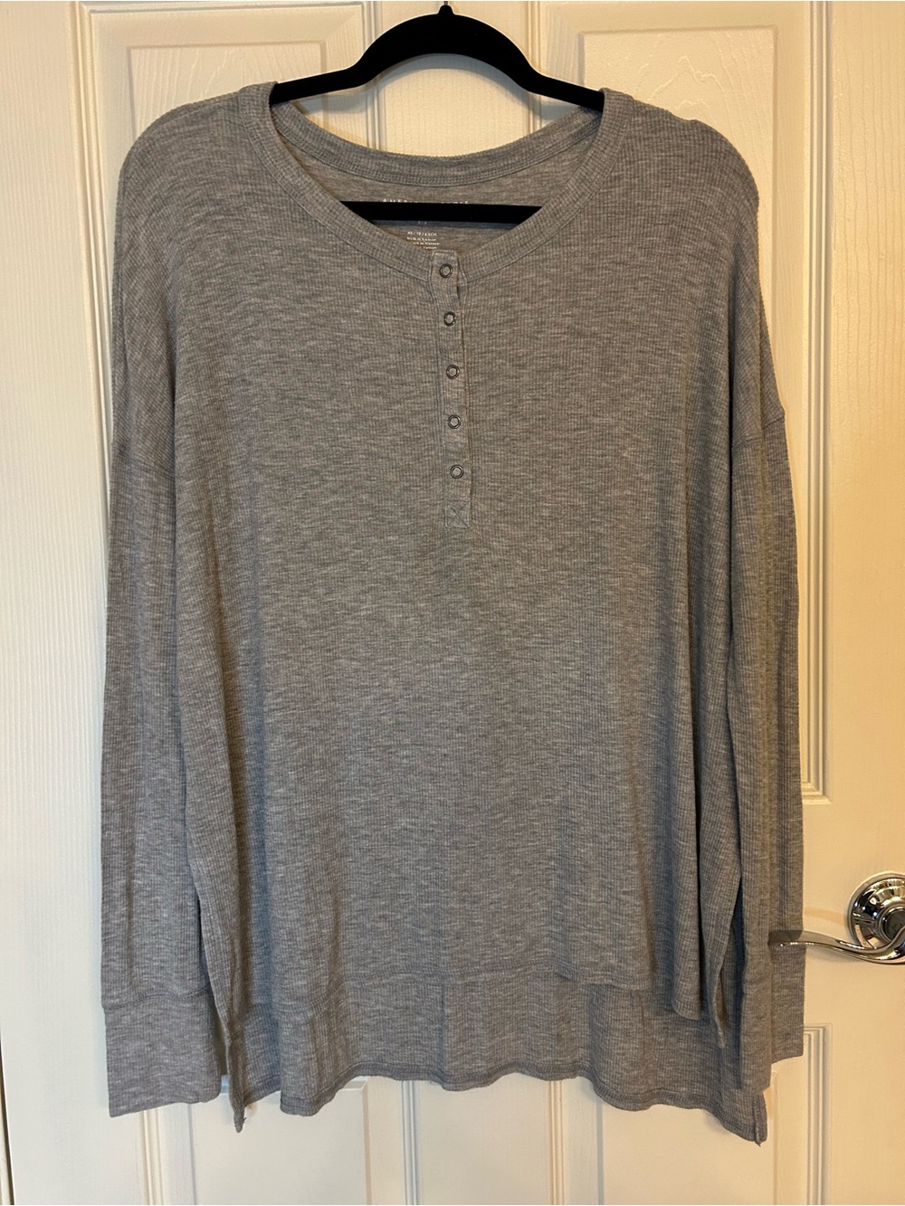 American Eagle Gray soft & Sexy Rib long sleeves oversized top (Bin A2-042)